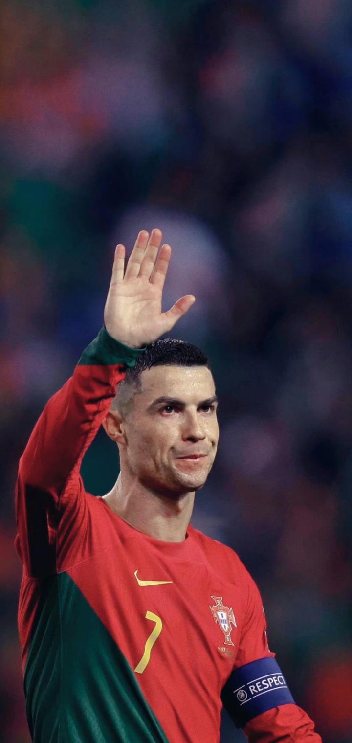 c罗国家队高清壁纸[就压着打]|葡萄牙|c罗|懂球帝