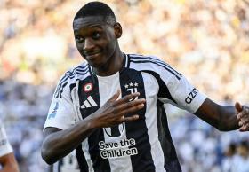 尤文图斯引进穆阿尼：1000万欧元报价遭拒，谈判仍在进行