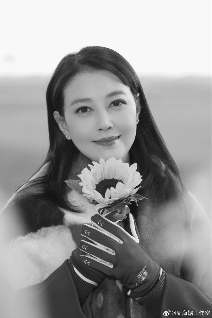 不说足球:香港知名女演员周海媚去世,终年57岁