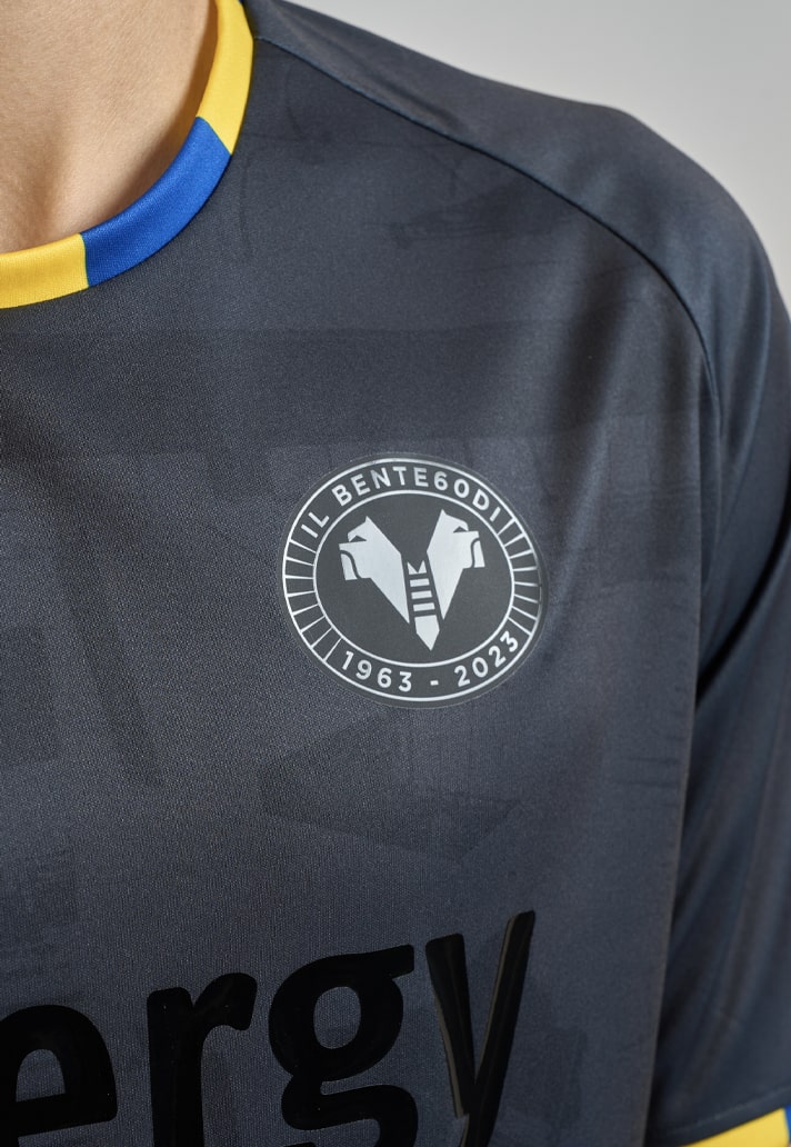 维罗纳发布本特戈蒂体育场60周年特别版球衣