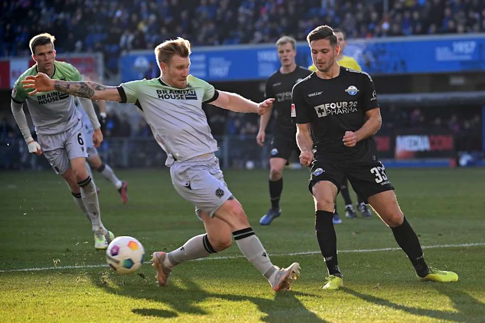 伤病潮汉诺威96只有一名前锋完整的参与了球队的