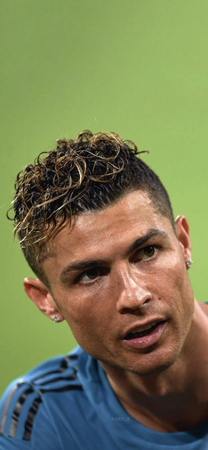 17/18赛季·泡面罗 大头照壁纸|利雅得胜利|c罗|懂球帝