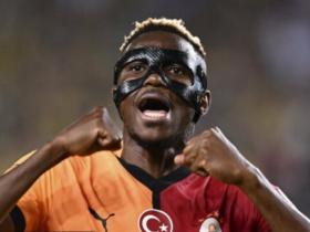 尼日利亚球星奥斯梅恩未来未定，引发豪门球队竞逐