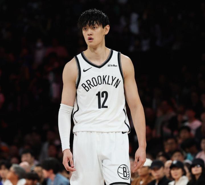 NBA中國(guó)賽次戰(zhàn)，曾凡博未能獲得登場(chǎng)機(jī)會(huì)