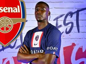 Arsenal Eyeing Paris Defender Mukele as Winter Signing