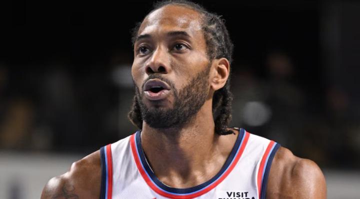 記者：2021年NBA曾批準(zhǔn)了快船與倫納德陰陽合同公司的3億美元贊助合同