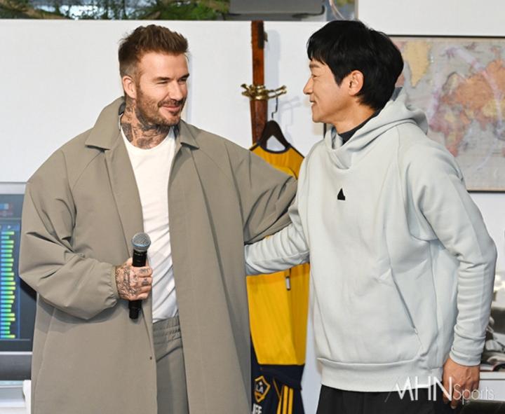 贝克汉姆和金南一今天的合影