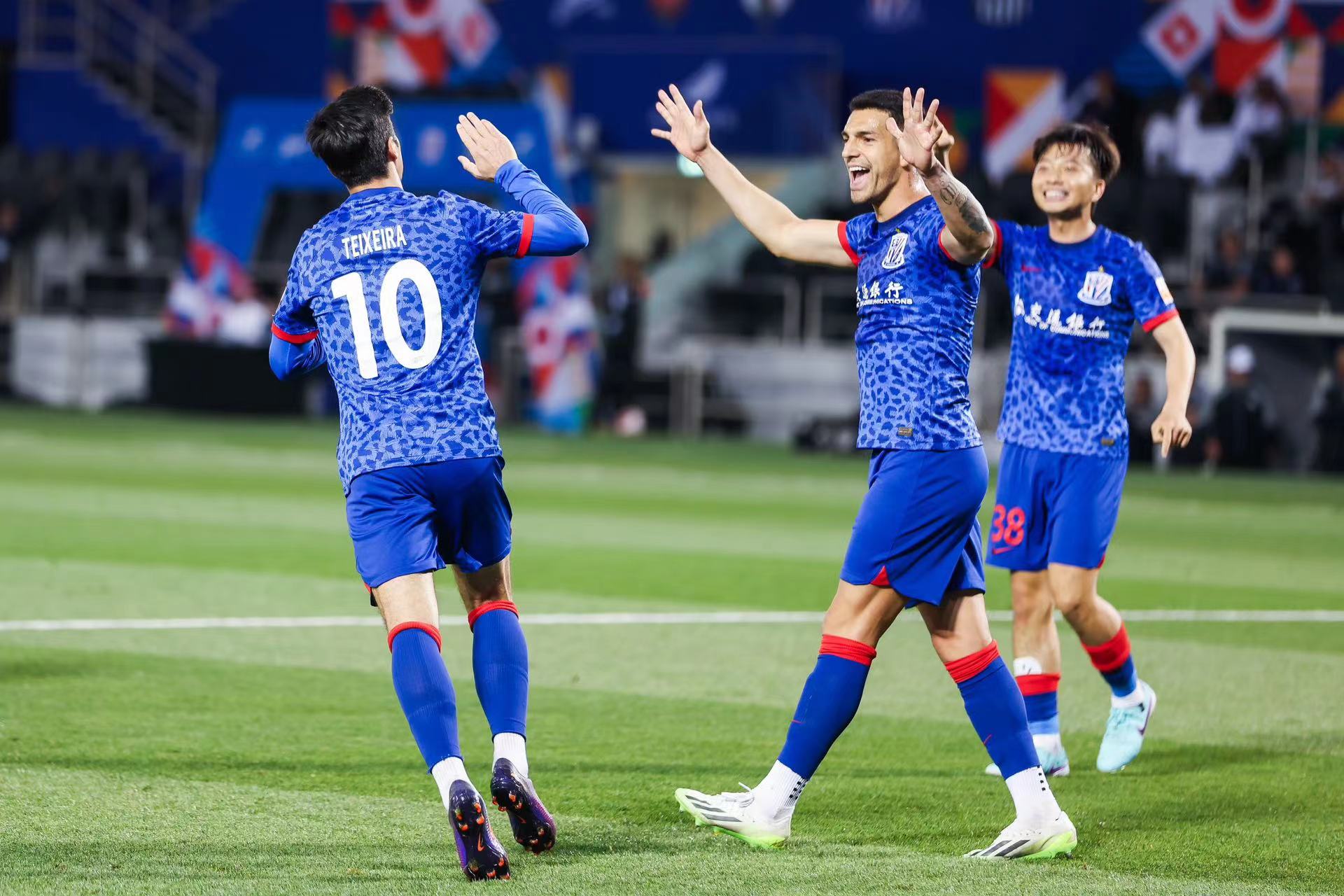 奋楫2024平等杯多点开花上海申花41桑托斯