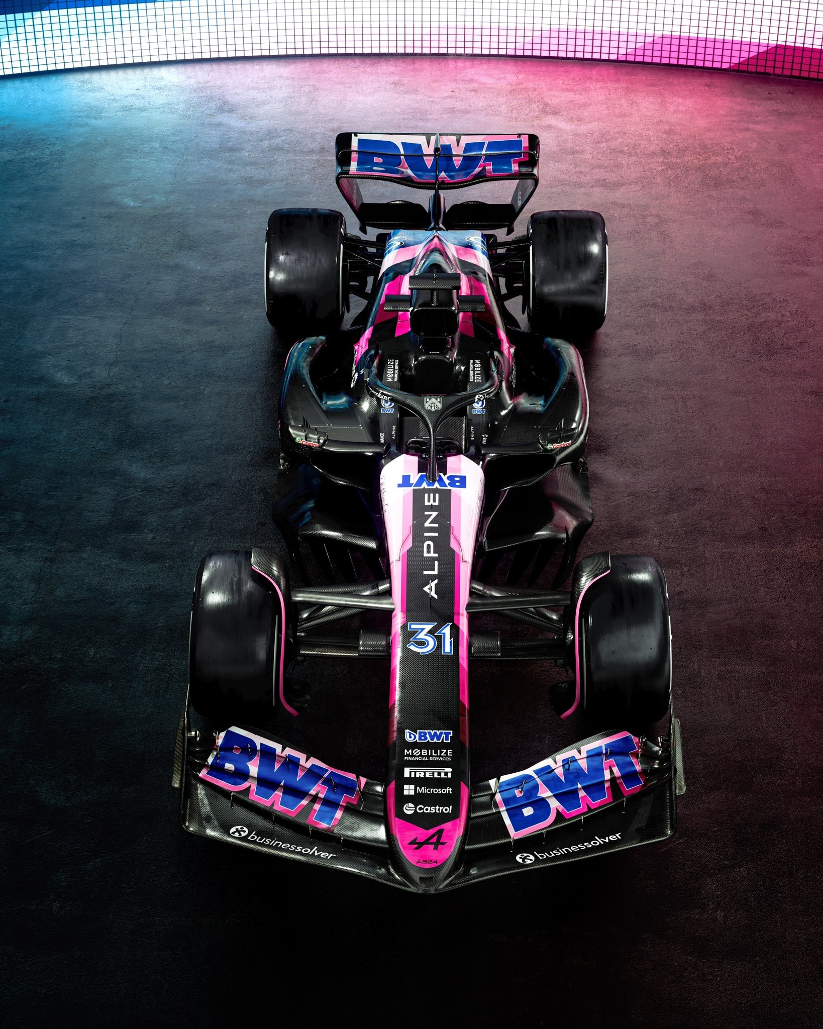 alpinef1车队发布新赛季赛车a524涂装以alpine蓝搭配粉色