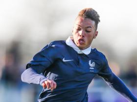 法国前U18国脚路易修斯回忆试训利物浦的经历
