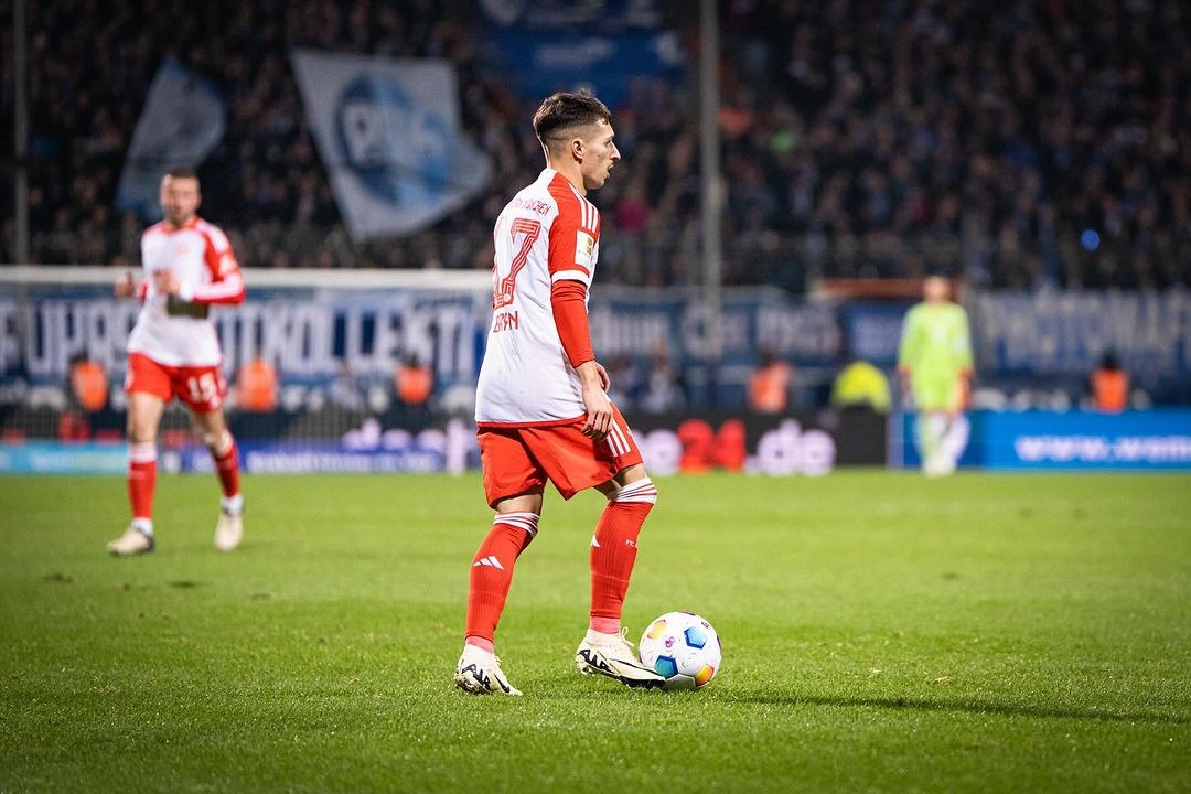 萨拉戈萨虽然没能取得好结果但我仍为自己的拜仁首秀高兴