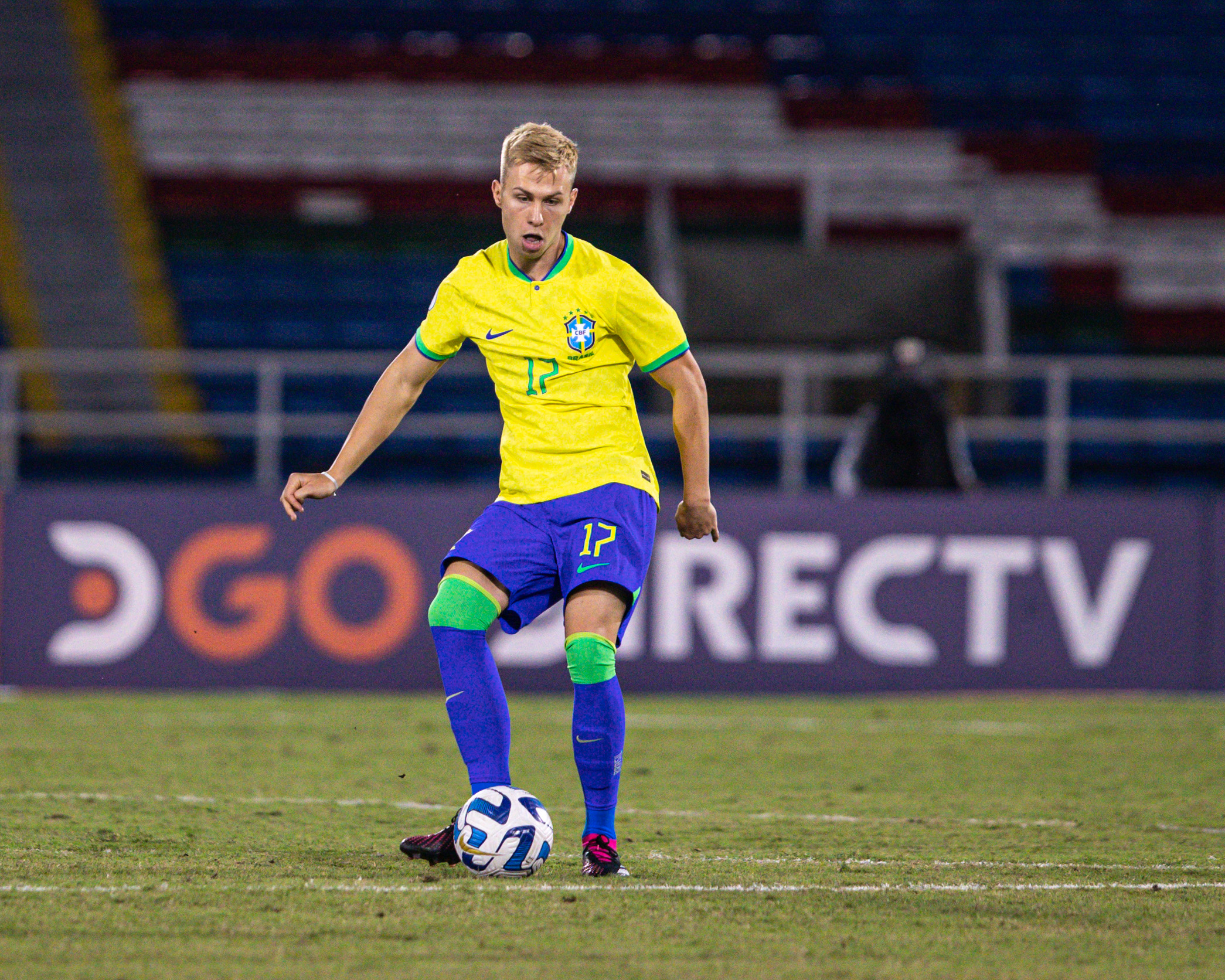 巴西国奥中场罗纳德我从小就梦想为波兰国家队效力