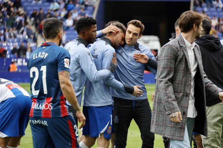 全场围攻未果西班牙人战平韦斯卡