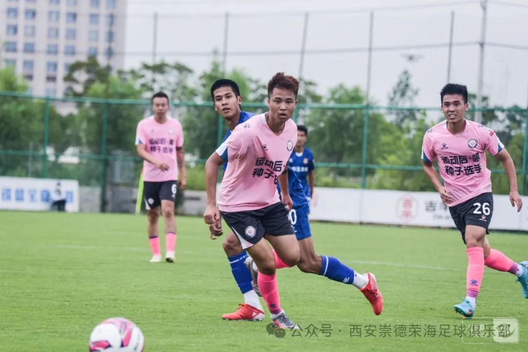 孙亚,出生于1997年1月1日,陕西省渭南市人,场上位置司职边锋,边后卫.