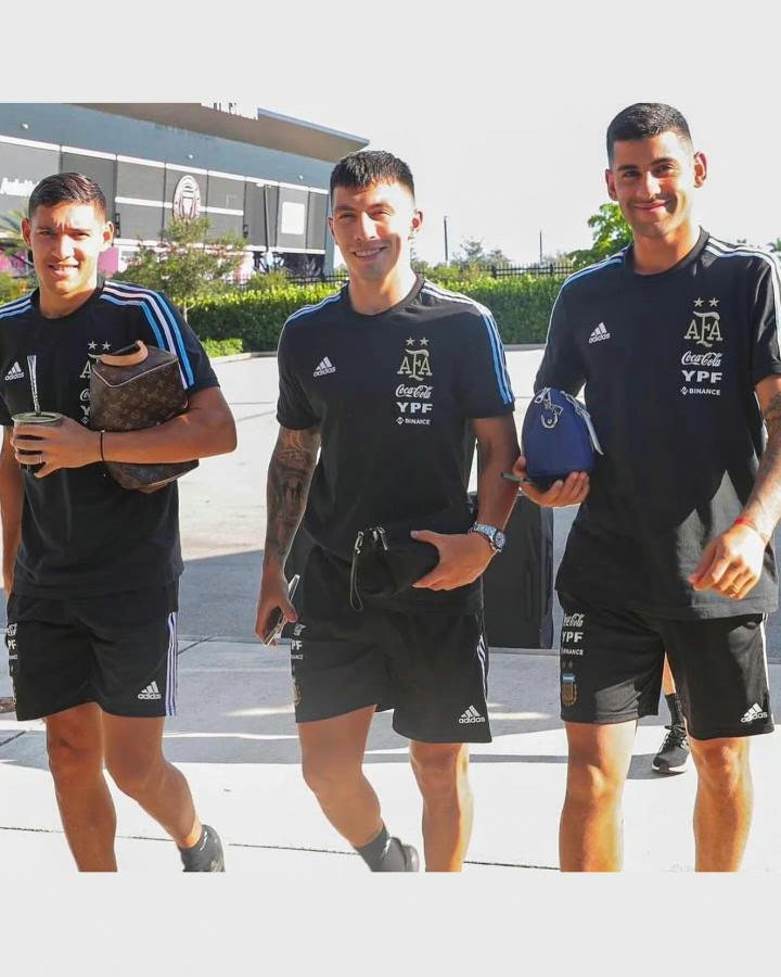 阿根廷三冠王之方尖碑24功臣莫利纳与98line