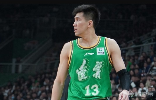 郭艾伦没想到被一个拉伤耽误这么久我相信我可以找回状态