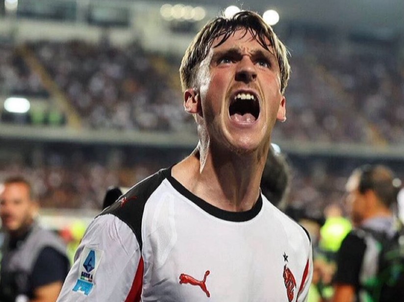 斯基拉：米兰接近加薪续约萨56，双方预计近期开启新一轮谈判