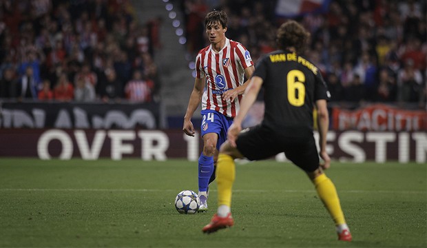 马竞官方：勒诺尔芒左膝关节囊严重损伤，但韧带和半月板没伤