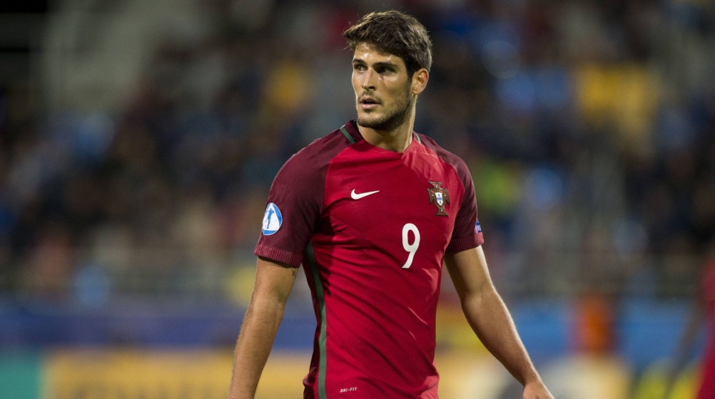 为球队打响反击号角葡萄牙新晋国脚小孔塞桑面对维泽拉表现