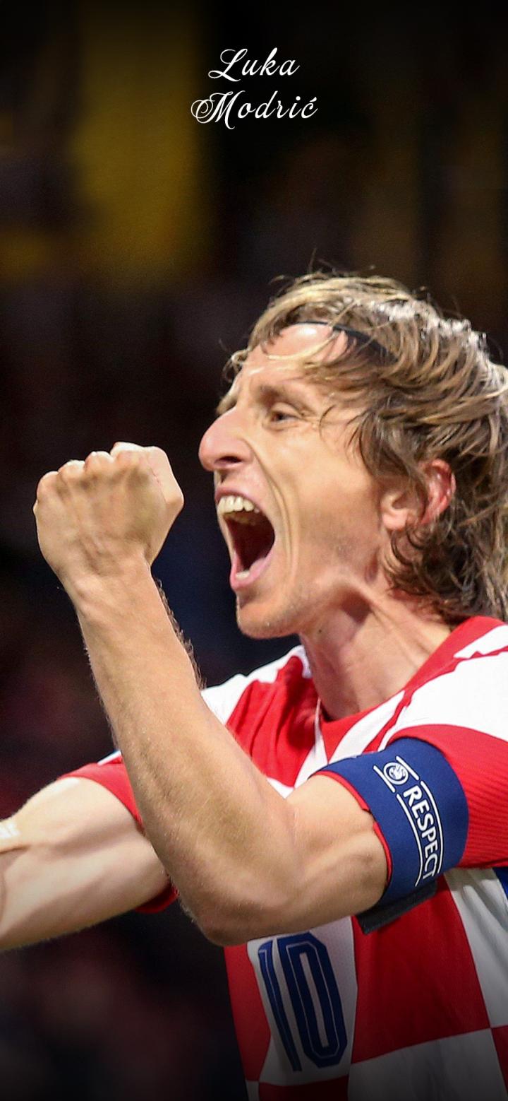 【每日足球帅图】莫德里奇帅气手机壁纸精选part1