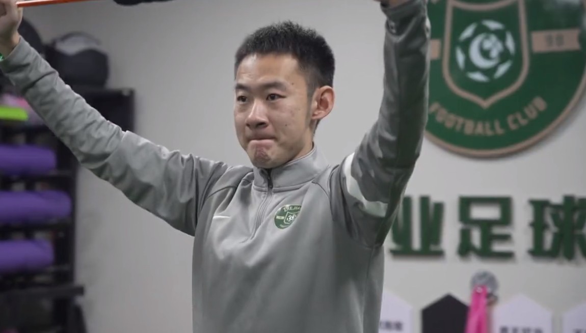 懂球帝首页>动态>程进:高迪告诉我伊万很敬业,脑子