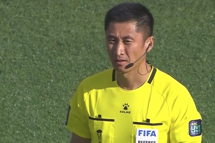 官方马宁将执法亚冠八强战次回合新月与吉达联合的比赛