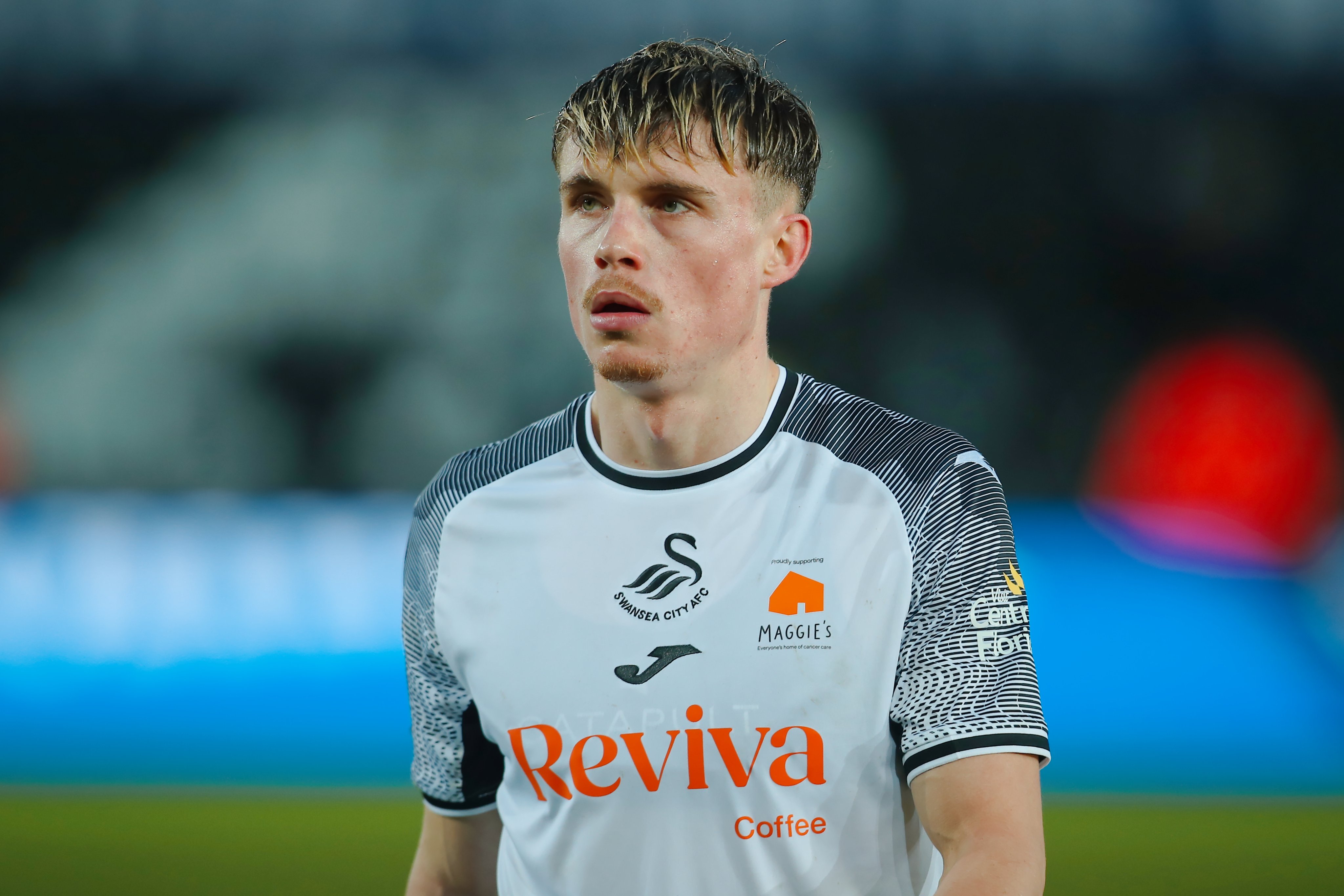 普瓦赫塔我在诺维奇不再享受足球斯旺西让我重新热爱生活