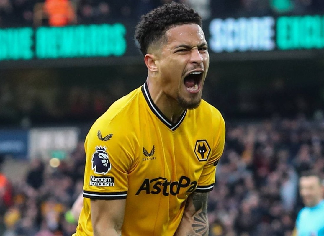 英媒曼联热刺维拉和纽卡密切关注狼队中场若昂戈麦斯