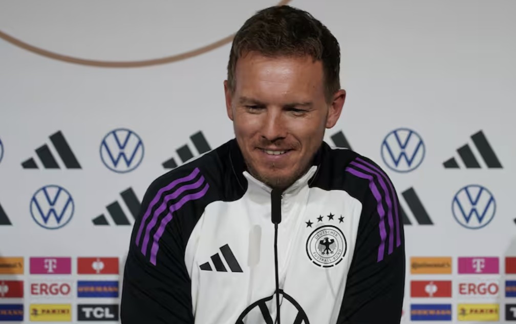 纳帅谈德国队换赞助商这不是我的事情我将永远热爱足球