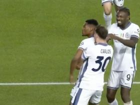 邓弗里斯梅开二度，国际米兰客场3-0巴塞罗那