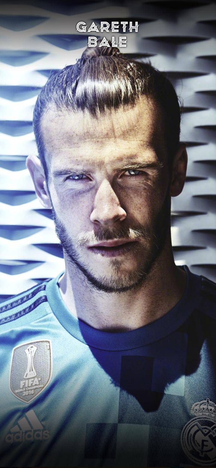 每日足球帅图腾云驾雾丨贝尔霸气手机壁纸精选01