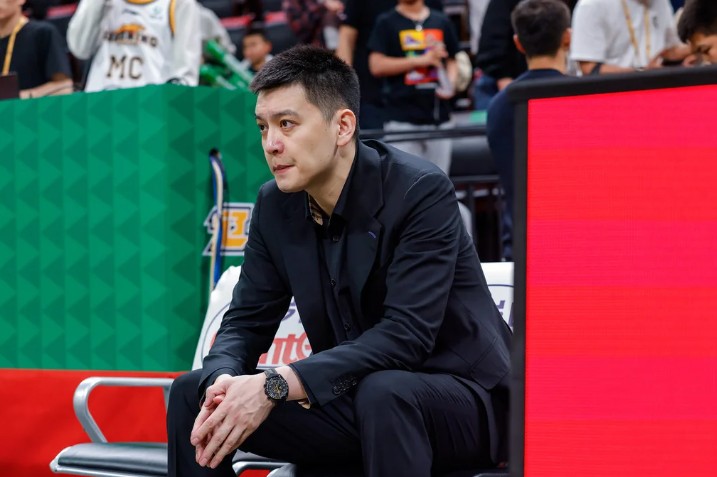 榜首之战!辽宁男篮主帅杨鸣强调防守重要性,备战新疆队强阵|新疆伊力