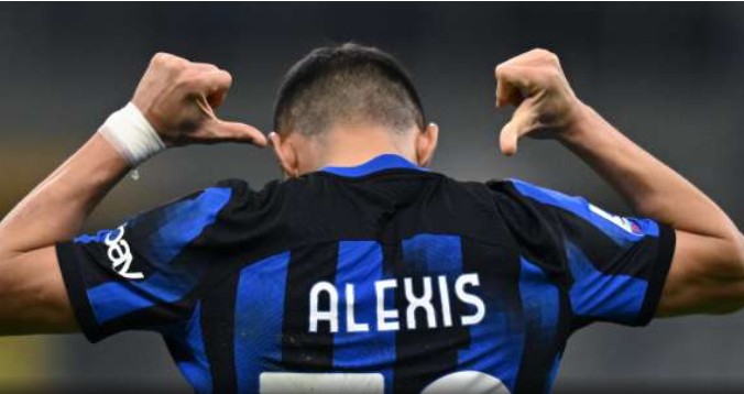 智利主帅:桑切斯有能力做出重要表现,我希望能继续依靠他