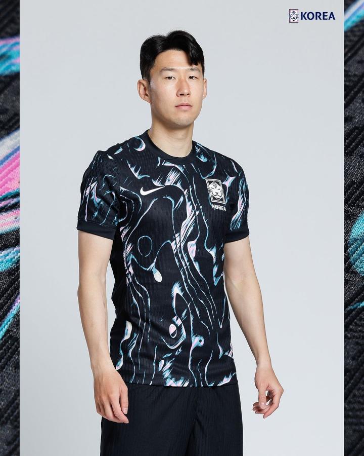 韩国国家队新球衣正式发布您觉得怎么样