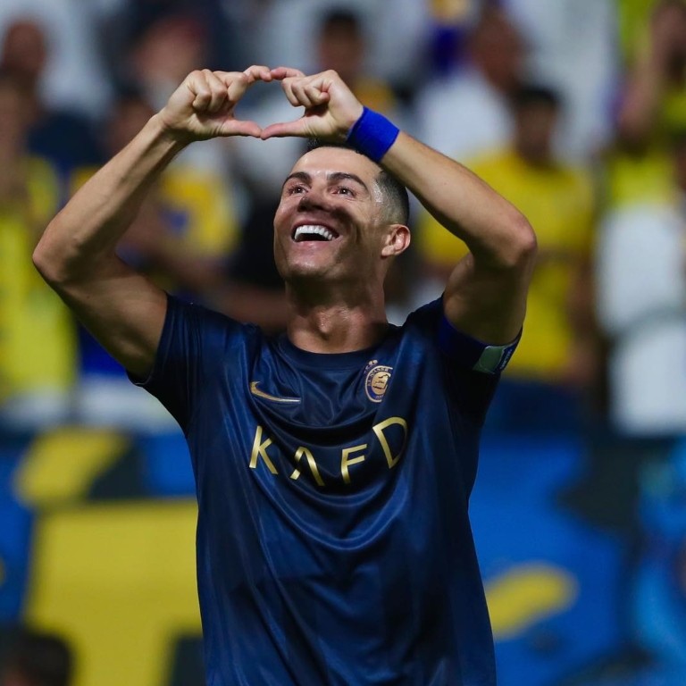 只用了半场c罗职业生涯首次单场进3球且送2助攻