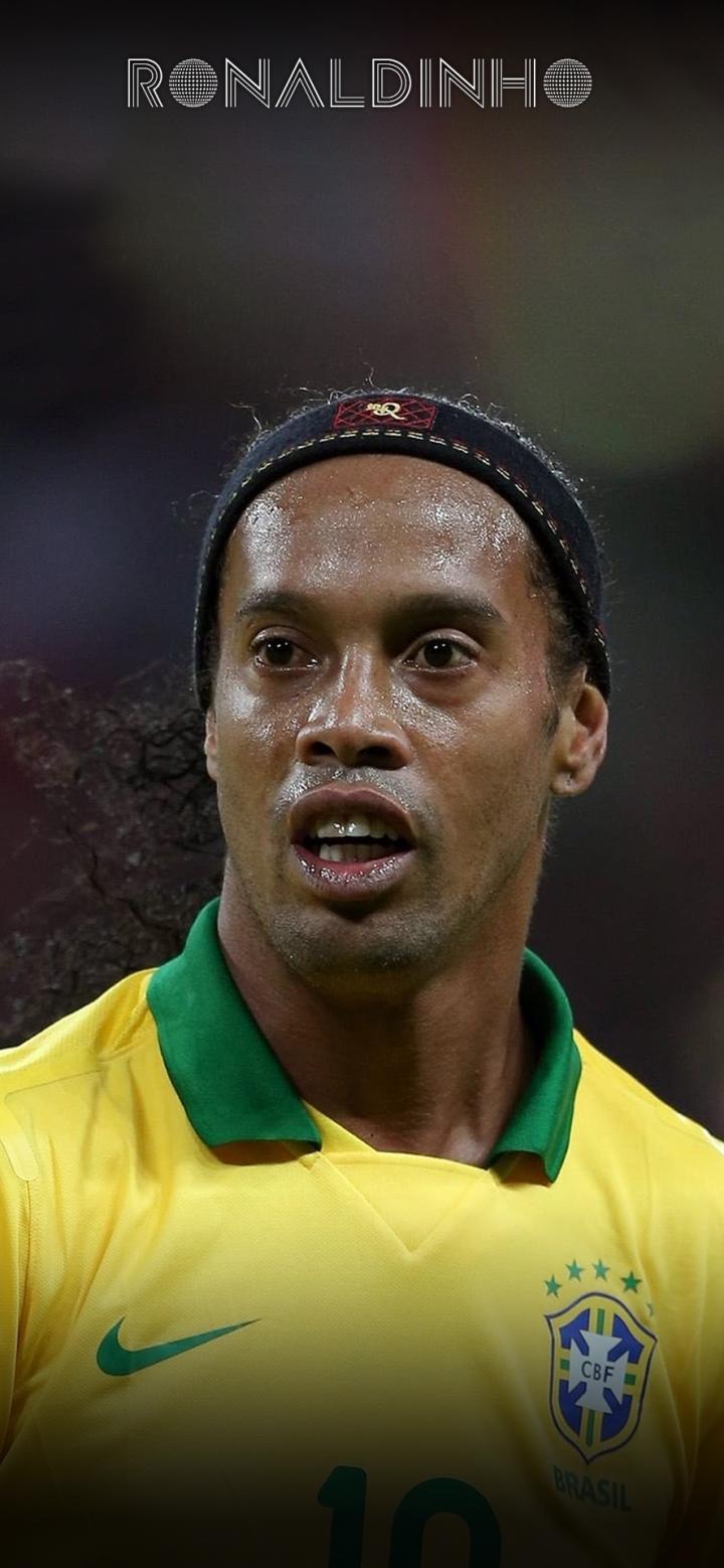 【每日足球帅图】足球精灵丨小罗手机壁纸精选part 6|巴西|巴塞罗那|