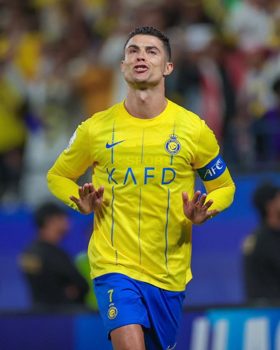 40场造50球,c罗本赛季代表利雅得胜利已奉献39球11助