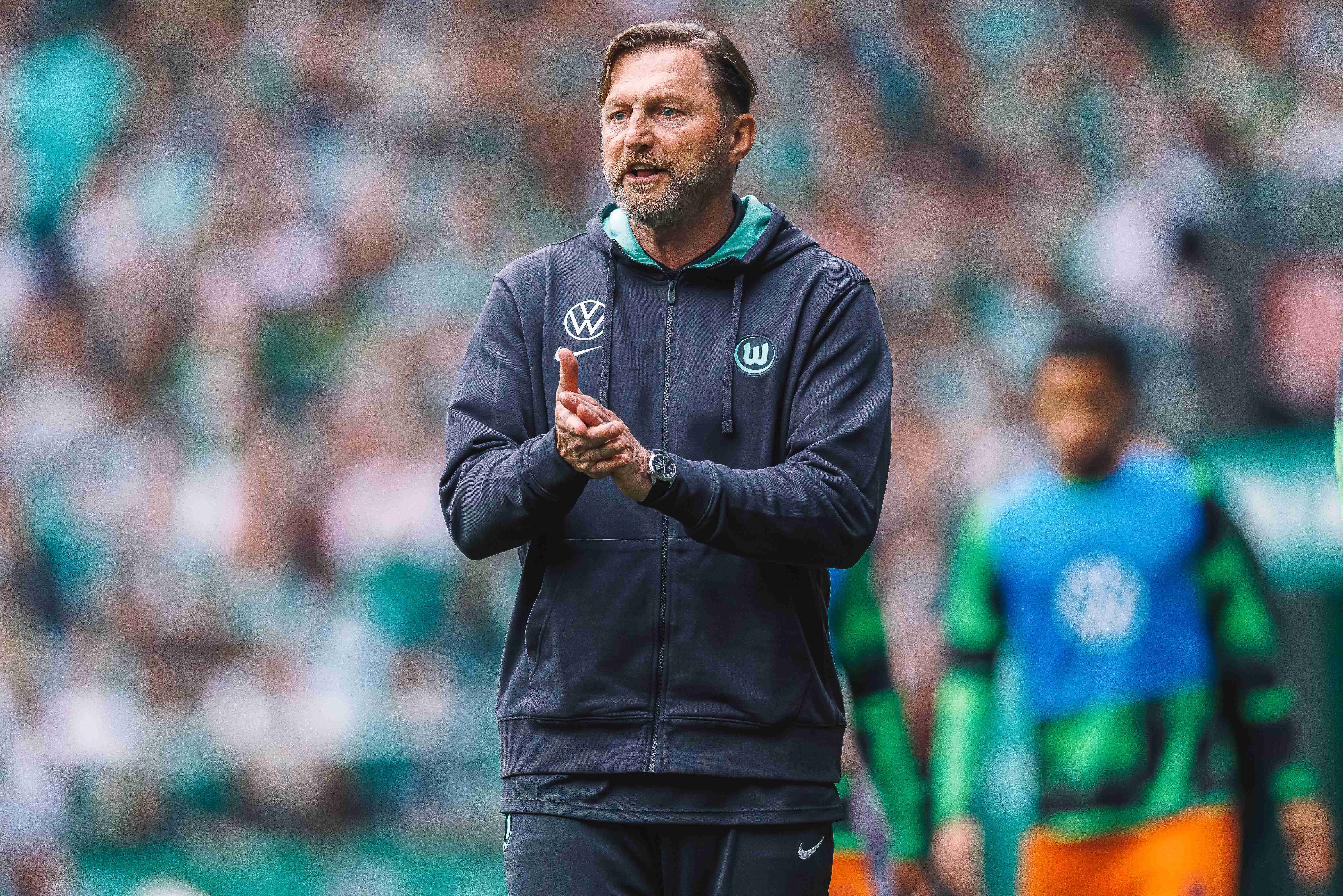 赛前声音哈森许特尔表示这已经不是秘密