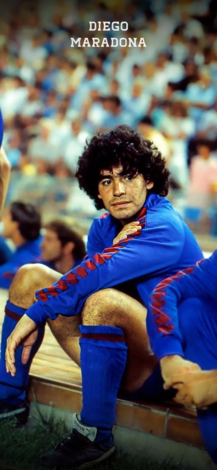 每日足球帅图球王丨马拉多纳手机壁纸精选part5