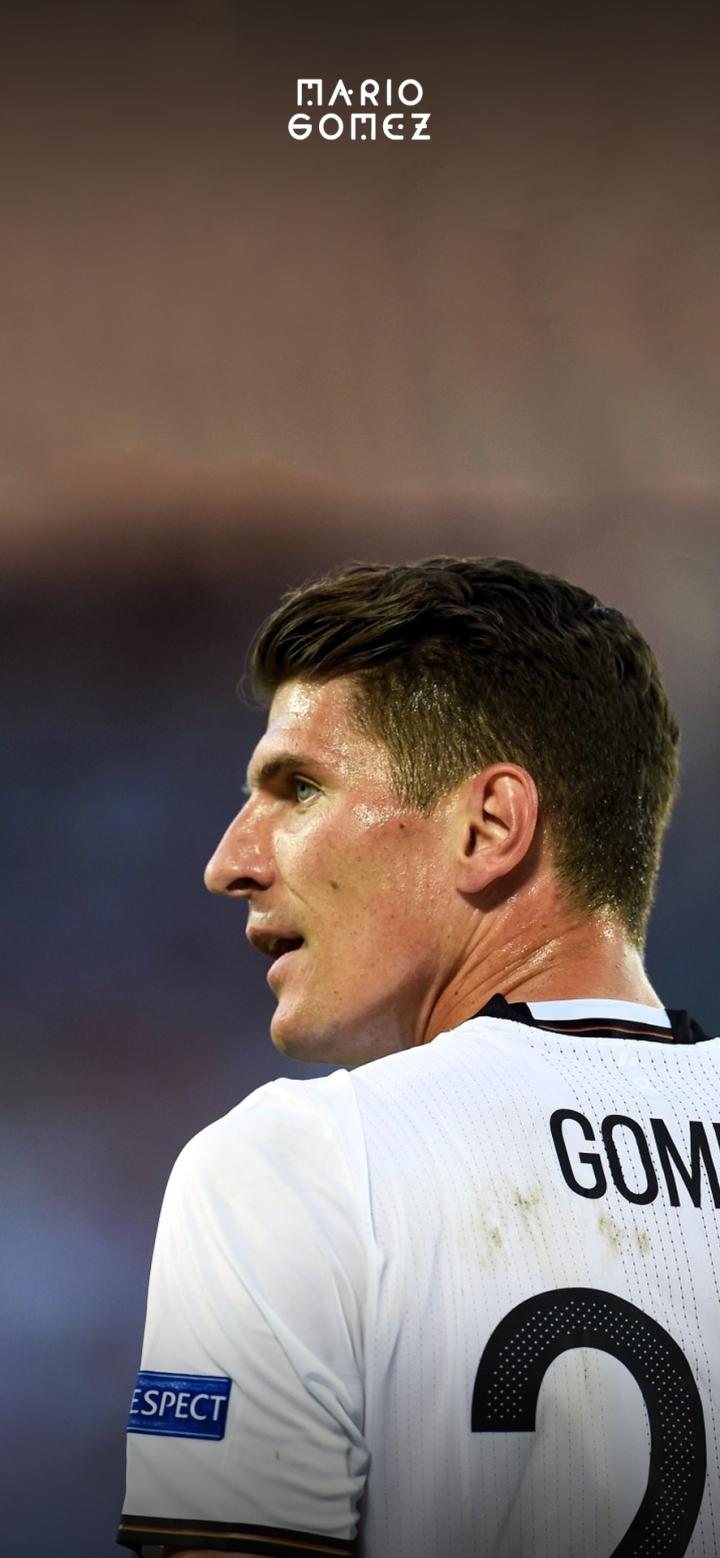 每日足球帅图马里奥戈麦斯帅气手机壁纸精选part1