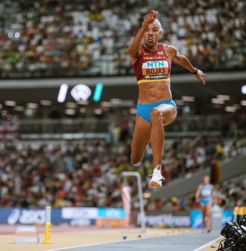 左脚跟腱受伤女子三级跳世界纪录保持者罗哈斯无缘巴黎奥运