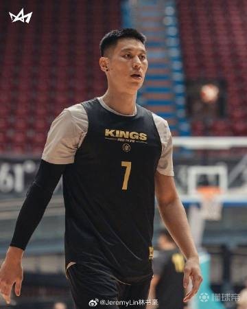 回归球场林书豪社媒发文宣布复出将继续征战台湾p联赛