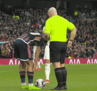 孙兴慜嬉皮笑脸.|韩国|托特纳姆热刺|诺丁汉森林|孙兴慜|吉布斯-怀特|