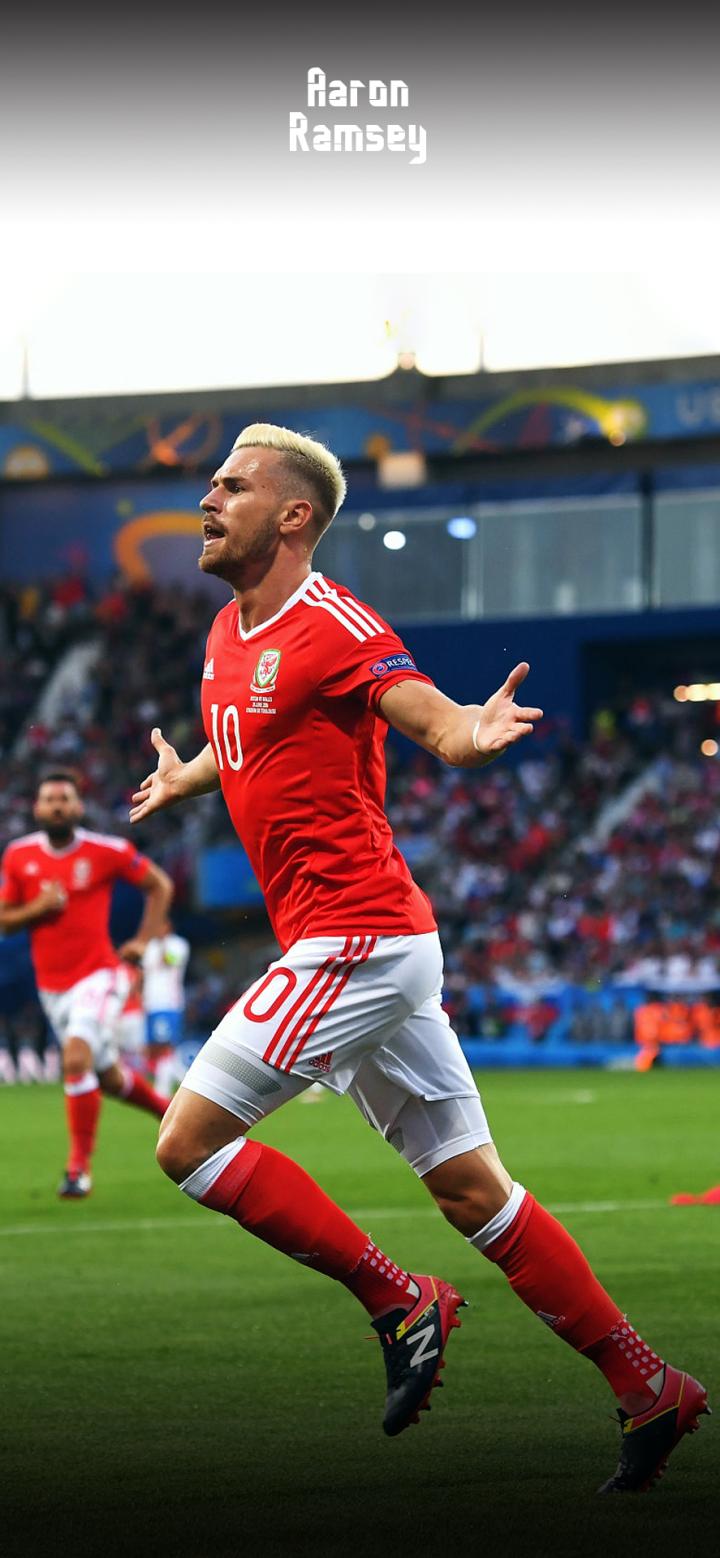 每日足球帅图拉姆塞手机壁纸精选part3