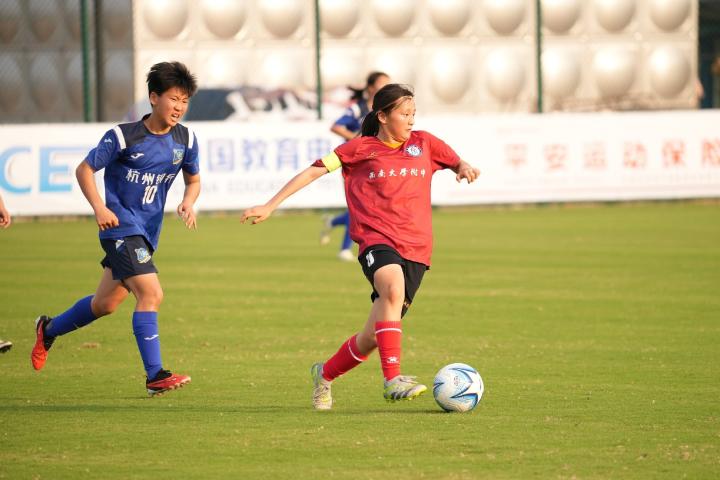 女子u16组第一阶段第一轮(广东珠海赛区)杭州银.|中国女足|懂球帝