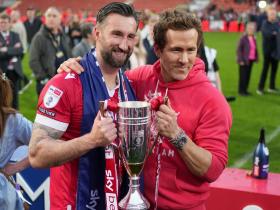 雷诺兹豪掷50万英镑庆祝雷克瑟姆升级 英冠联赛