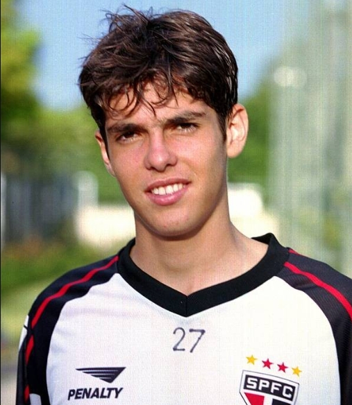 卡卡:优雅的足球杀手,曾经的足球第三人|巴西|ac米兰|皇家马德里|卡卡