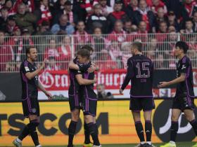 拜仁慕尼黑5-1大胜柏林联合，穆勒梅开二度