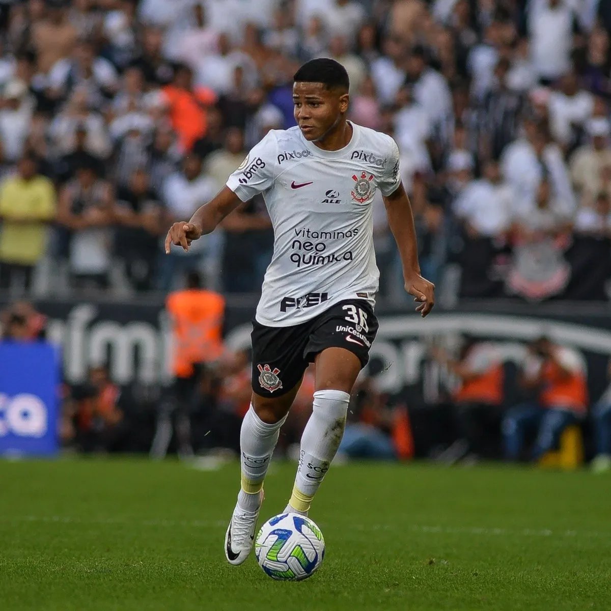 2024巴甲2轮:考利传射逆转弗鲁,克鲁斯传射力挫圣保罗