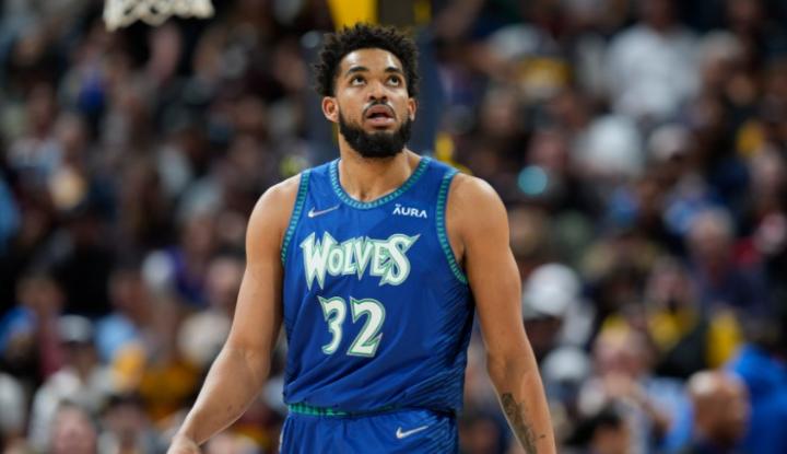 唐斯:很多人说森林狼有三巨头,但实际上我们是十五巨头